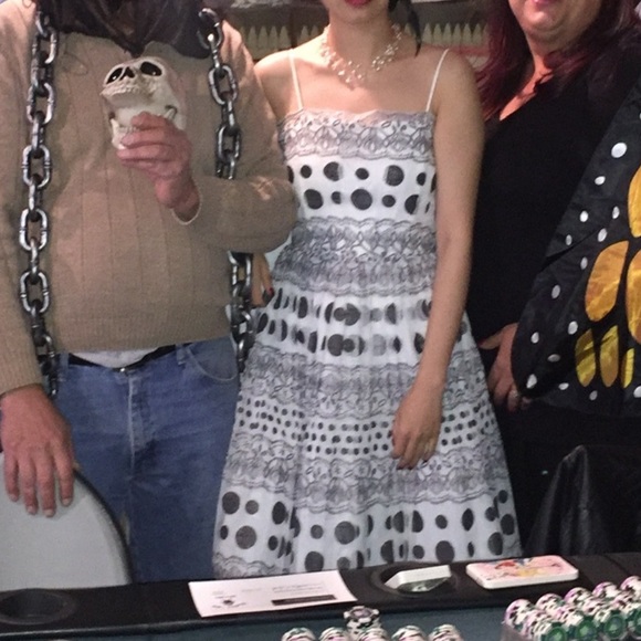 Vintage inspired 50s lace and tulle party dress - Picture 8 of 9